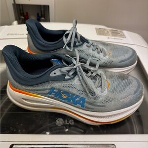 Hoka Bondi 9 Athletic Shoes